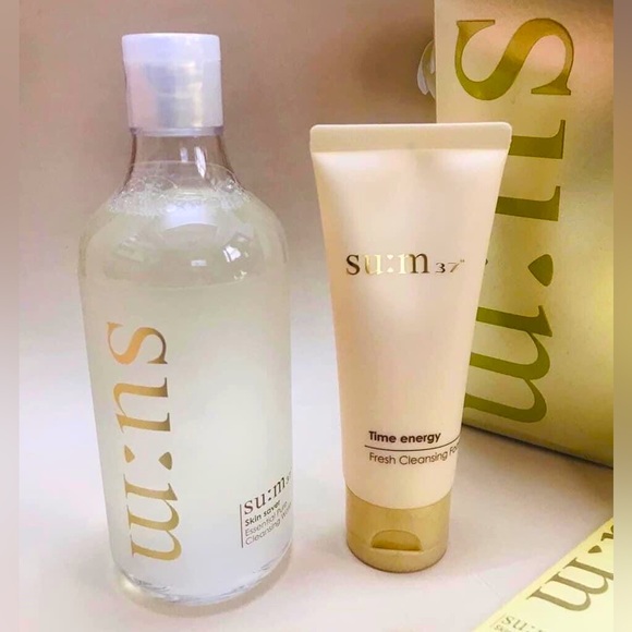 SUM37 Skin Saver Essential Cleansing Water & Cleanser JUMPO Set (400ML + 100ML) - Picture 2 of 5